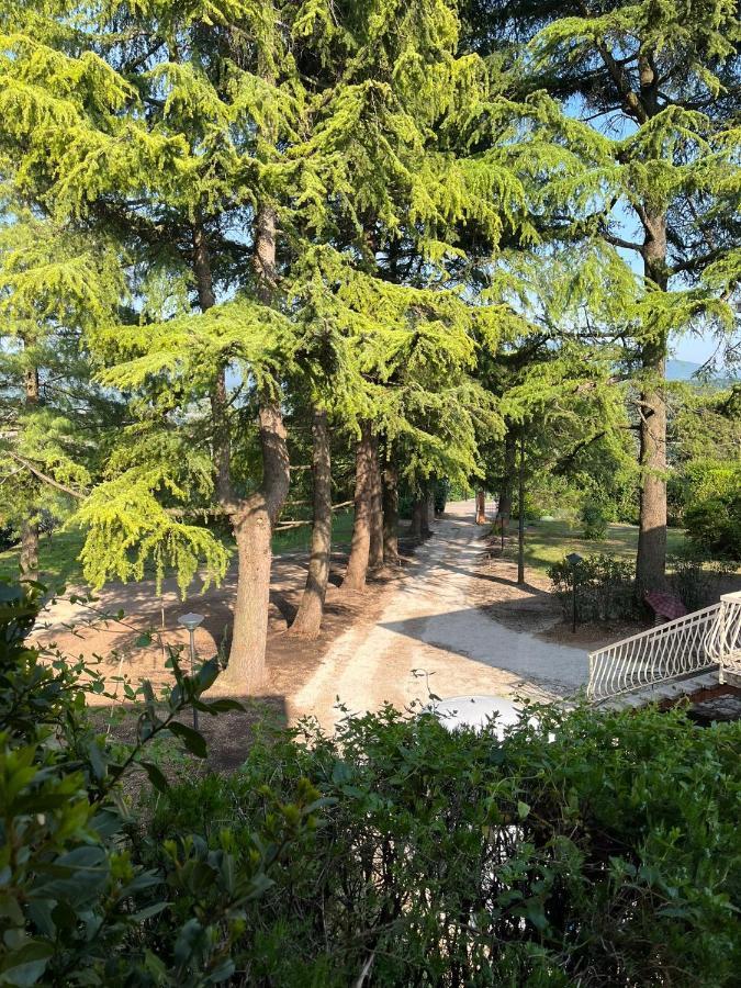 Secret Garden Egle Villa Caprino Veronese Bagian luar foto